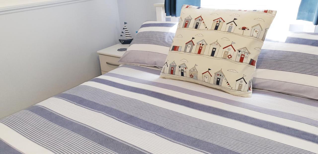 Holiday home Heated Swimming Pool Polperro Cornwall *