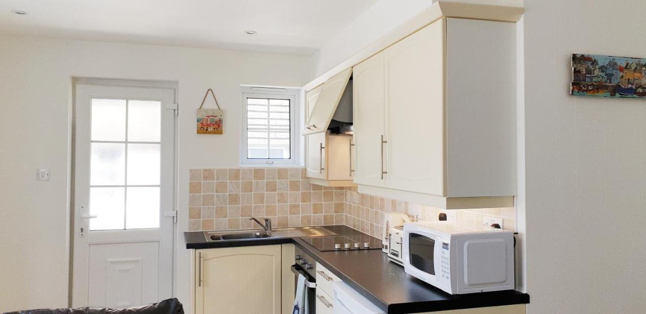 Heated Swimming Pool Polperro Cornwall Holiday home *